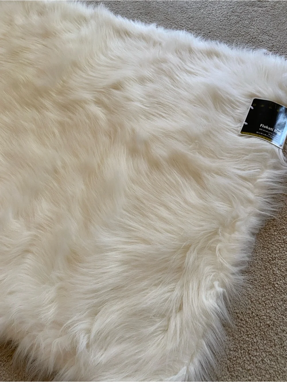 Plush Flukati Rug - Soft Accent Rug